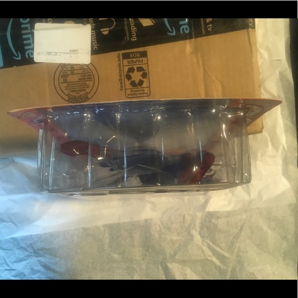 NEW Toybiz Web Climbing Spiderman Action Figure - Picture 6 of 7